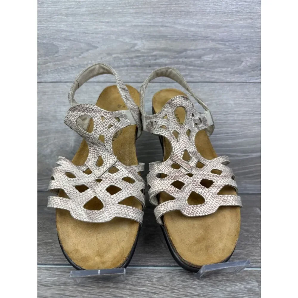 Naot Rebecca Women’s Sz 9/EU 40 Metallic Beige Snakeskin Print Leather Sandal